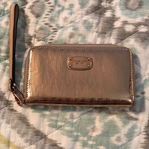MK wristlet wallet/phone